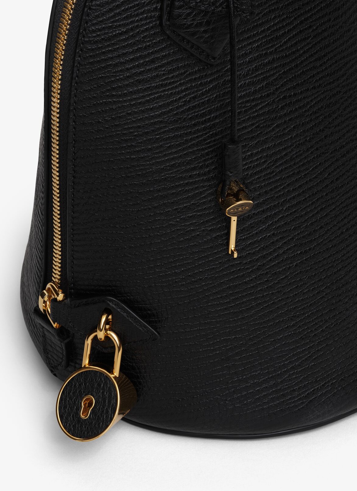 DOME 19 BAG IN CALFSKIN ALAÏA BLACK DOME 19 BAG IN CALFSKIN